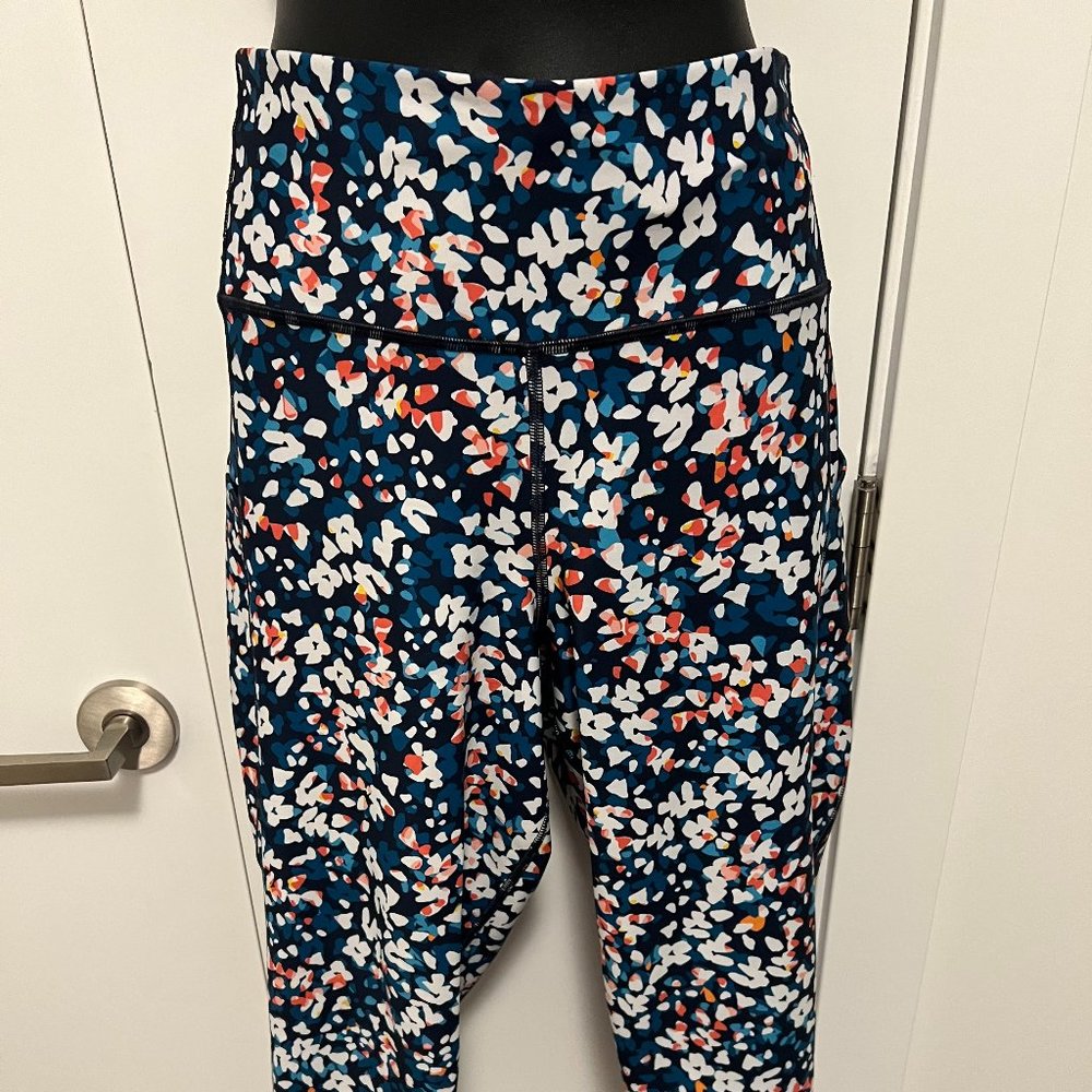 GAP - Gapfit with blackout tech cropped leggings - Sized XL